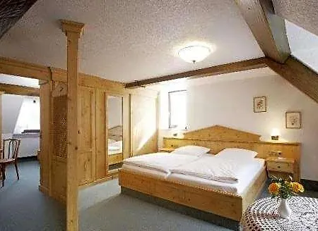 Alter Posthof Otel 3*